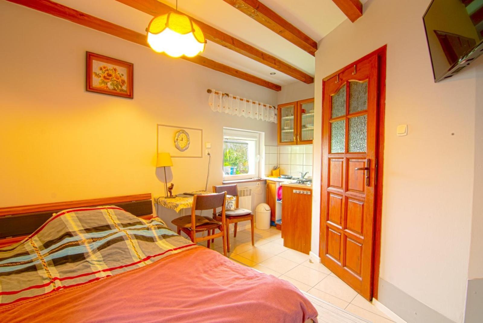 Apartmán Wynajem Apartamentow I Pokoi. Ustronie Morskie Exteriér fotografie